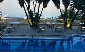 Blue Dream Holiday Hotel